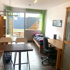 Apartment Luxurious , Next To University& Wifi, Free Parking, Bed&matress, Regensburg