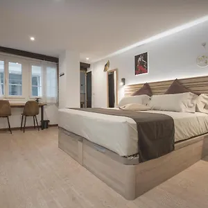  Privatunterkunft Emilysuites - Centro Historico Spanien